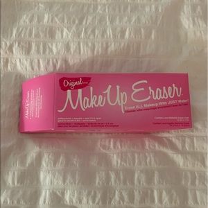 Brand New Makeup Eraser